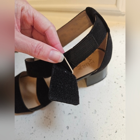 Womens 9 Naturalizer Block Heel Dress Sandal Adele - Picture 6 of 13